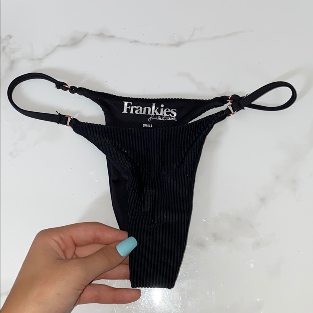FRANKIES (Sara thong bikini bottom) small